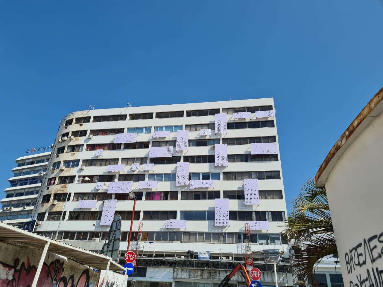 ROUSSOS_CENTRE_POINT_21